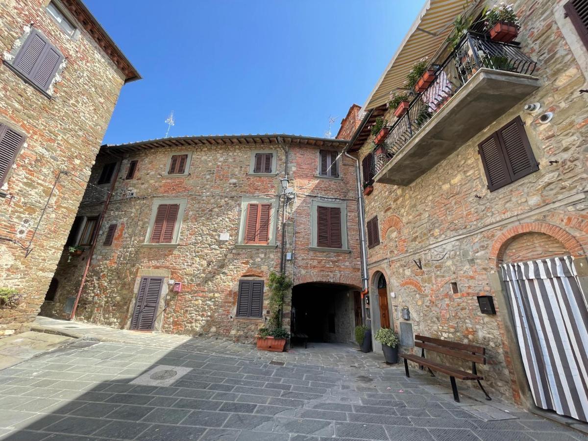 Villa La Casa In Castello Ambra Exterior foto